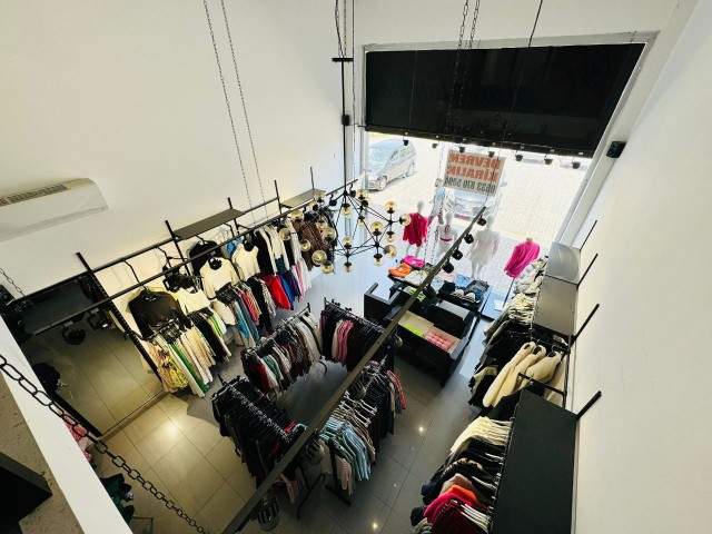 Auf der Hauptstraße in Ozaköy, Shop 700 STG / +905338202346