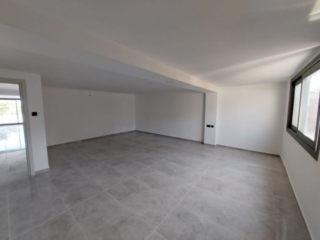 Kyrenia Çatalköy, Triplex 4+1 zum Verkauf 375.000 STG / +905338202346