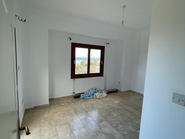 Kyrenia Lapta, 3+1 Villa with Sea View for Sale 300.000 STG / +905428571597