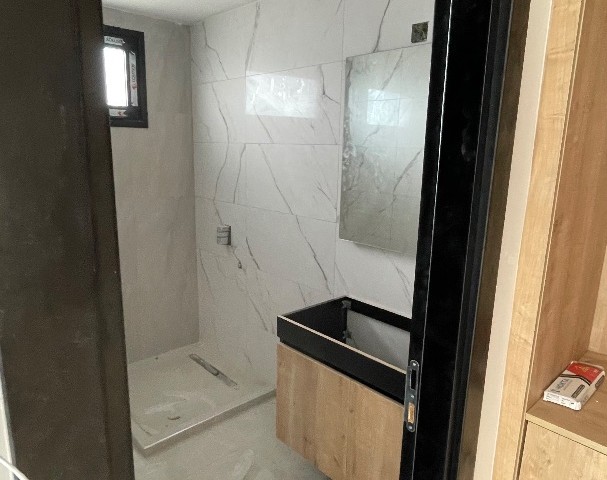 Ozanköy Bölgesinde Satılık 4+1 Lüks Villa 600.000 STG / +905338202346