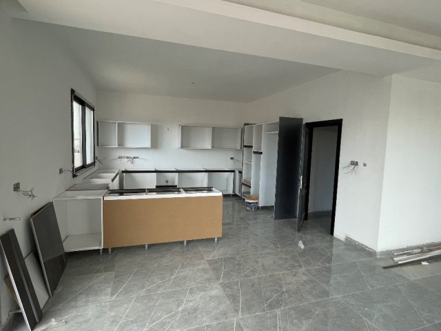 Ozanköy Bölgesinde Satılık 4+1 Lüks Villa 600.000 STG / +905338202346