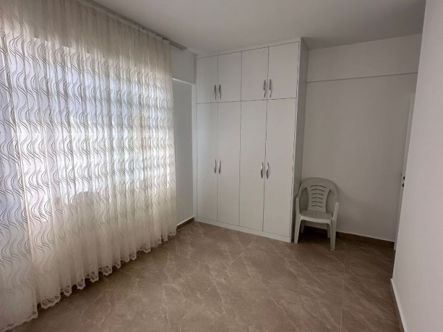 Никосия Гёньели 2+1 New Flat 500 STG / +90 533 820 23 46