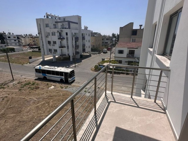 Lefkoşa Gönyeli, 2+1 Sıfır Daire 500 STG / +905338202346