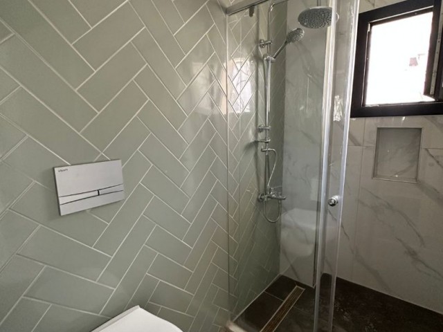 Eine unumgängliche Gelegenheit in Kyrenia Alsancak Luxuriöse 1+1-Wohnung mit Gemeinschaftspool 119.800 STG / +905338202346