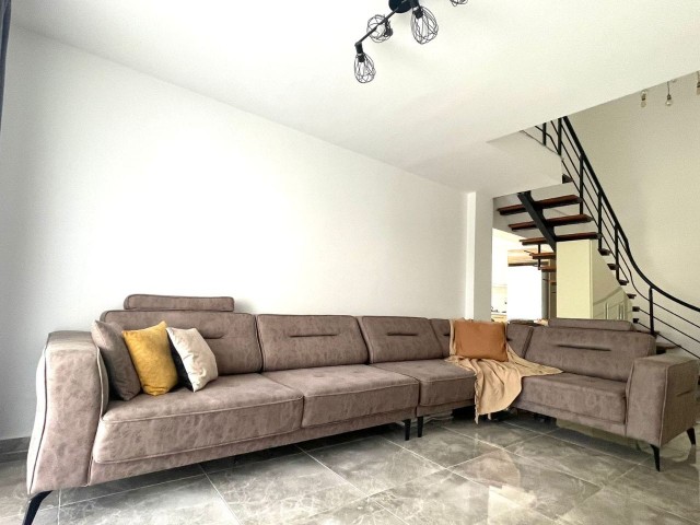 An Unmissable Opportunity in Kyrenia Alsancak 4+1 Duplex Flat 173.500 STG / +905338202346