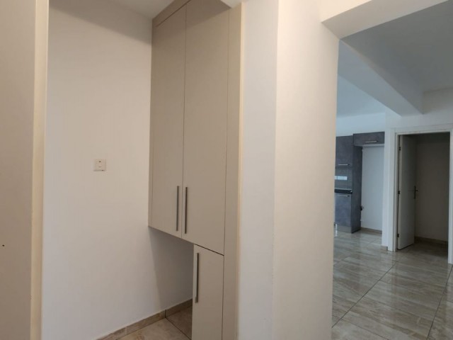 Geräumige 3+2-Maisonette-Wohnung im Zentrum von Kyrenia 260.000 STG / +905338202346