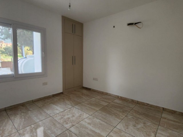 Geräumige 3+2-Maisonette-Wohnung im Zentrum von Kyrenia 260.000 STG / +905338202346