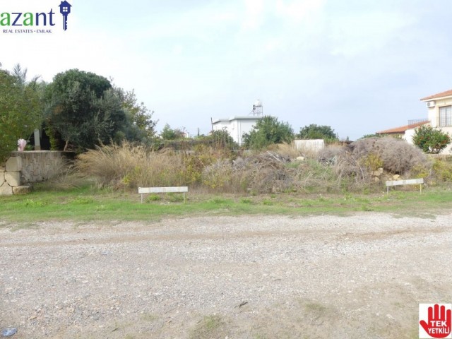 700 M2 LAND IN KARSIYAKA WITH SHARED TITLE