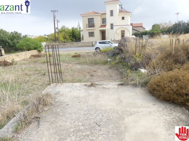 700 M2 LAND IN KARSIYAKA WITH SHARED TITLE