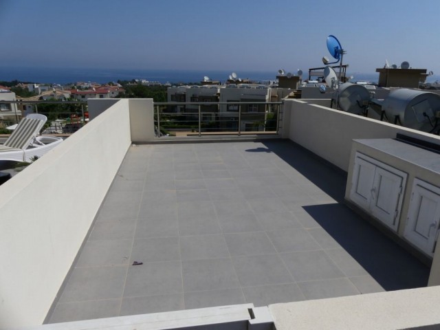 Beautiful 1 + 1 penthouse Apartment in Escape Area