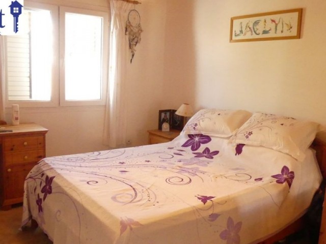 3 BEDROOM BUNGALOW WITH ROOF TERRACE AND SWIMMING POOL IN KARSIYAKA.