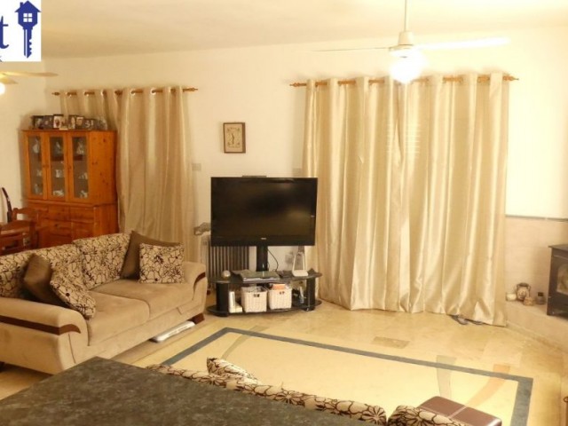 3 BEDROOM BUNGALOW WITH ROOF TERRACE AND SWIMMING POOL IN KARSIYAKA.