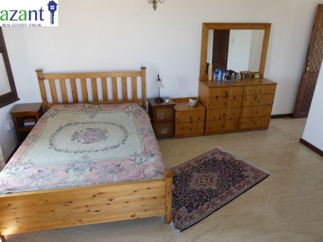 FOR RENT, LUXURY 3 BEDROOM, STONEHOUSE WITH POOL IN KARSIYAKA.