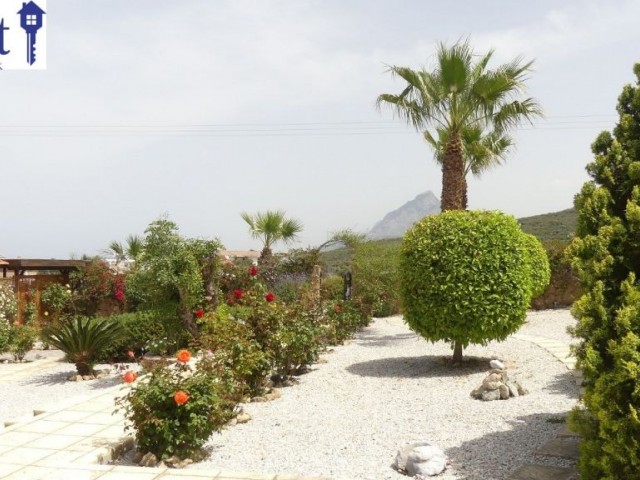 VILLA WITH STUNNING VIEWS IN KAYALAR