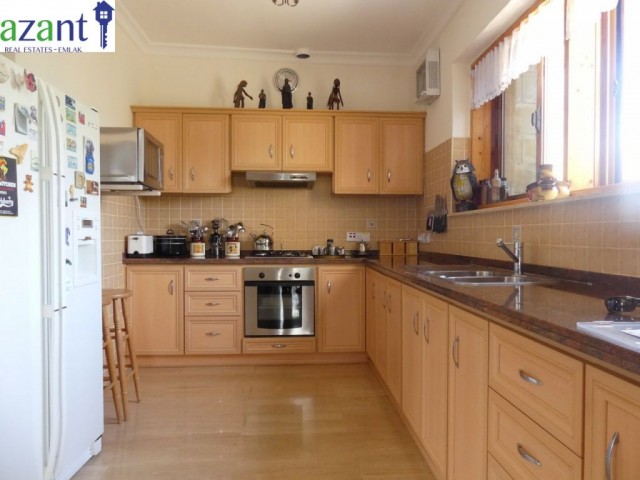 STUNNING 3 BED BUNGALOW IN ALSANCAK