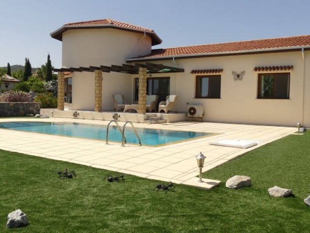 Bungalow Kaufen in Kayalar, Kyrenia