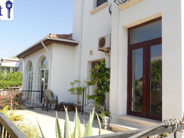 4 BED BEAUTIFUL VILLA IN ALSANCAK