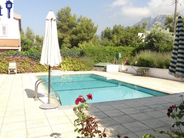 4 BED BEAUTIFUL VILLA IN ALSANCAK