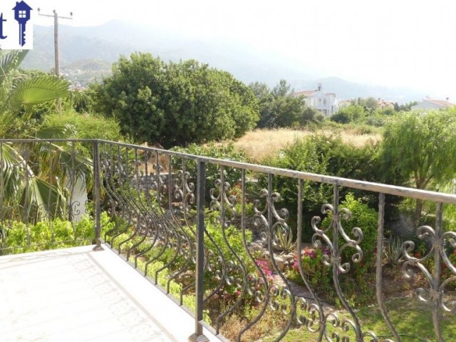 4 BED BEAUTIFUL VILLA IN ALSANCAK