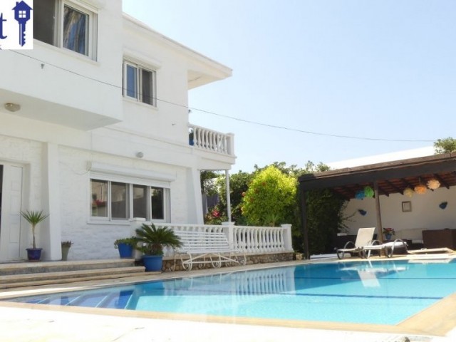 4 BED VILLA NEAR TO SEA WITH PRIVATE POOL IN KARAOGLANOGLU