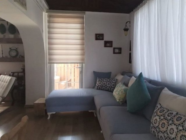 2 Bedroom Village House in Edremit