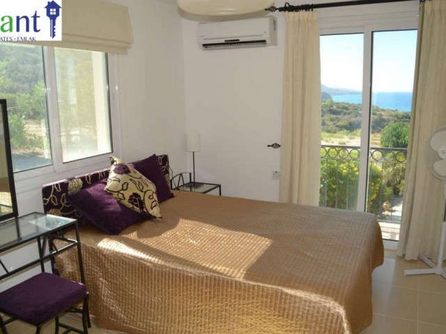 FOR SALE, SELVI VILLAGE, KARSIYAKA, 2 BEDROOM DUPLEX APARTMENT.