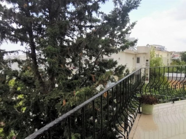 3 BEDROOM APARTMENT IN ALSANCAK