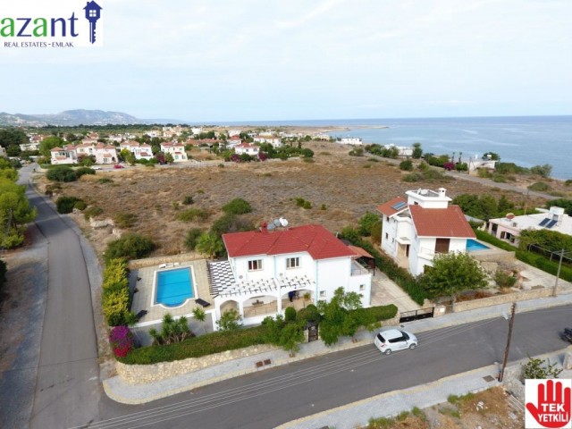 HIGH QUALITY 4 BEDROOM VILLA WITH POOL IN KARSIYAKA