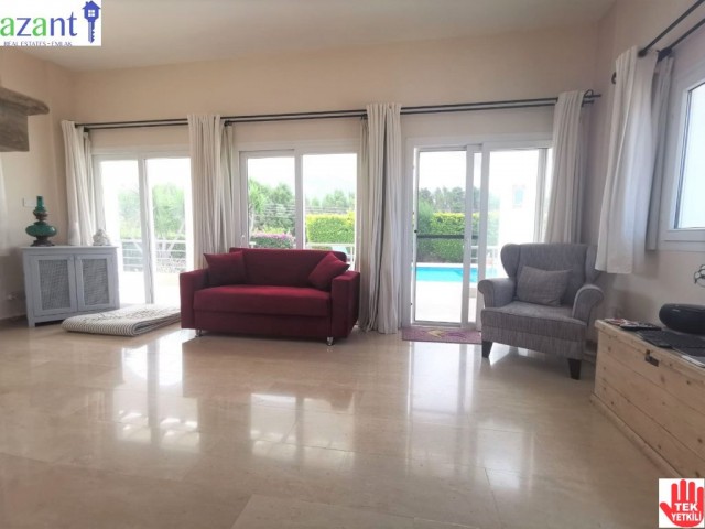 HIGH QUALITY 4 BEDROOM VILLA WITH POOL IN KARSIYAKA