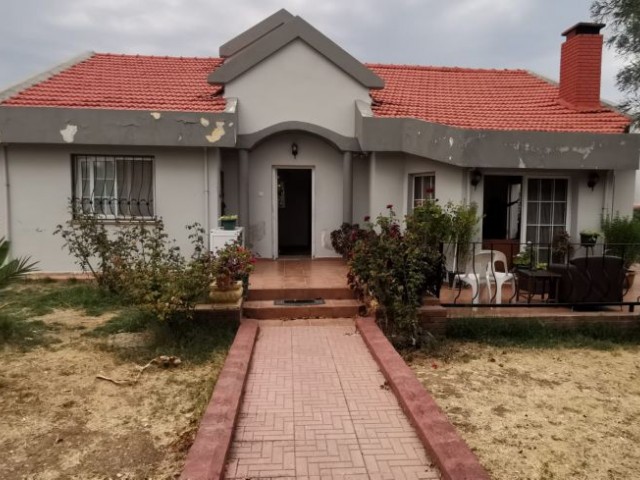 4 Bed Bungalow with in Lapta