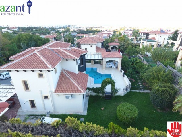 STUNNING 4/5 BEDROOM LUXURY VILLA WITH POOL IN BELLAPAIS