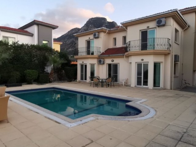 BEAUTIFULL 4 BEDROOM VILLA  WITH POOL IN KARSIYAKA