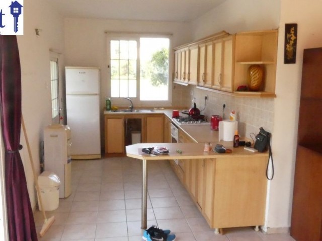 FOR SALE, 4 BEDROOM BUNGALOW IN A QUIET AREA OF KARSIYAKA.