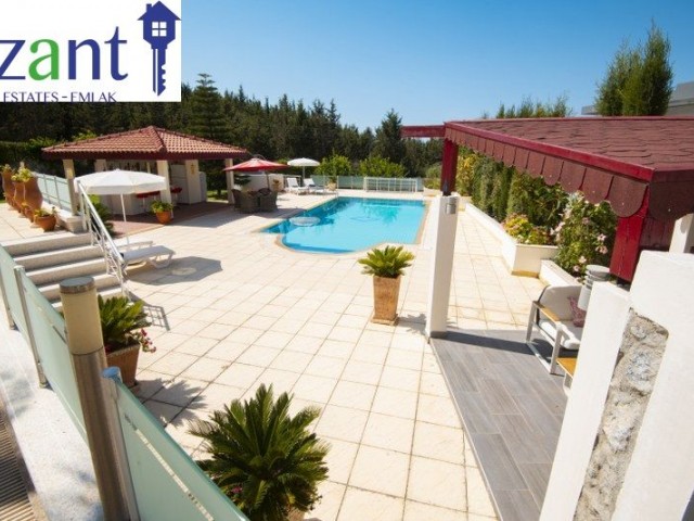 STUNNING VILLA WITH POOL IN EDREMIT