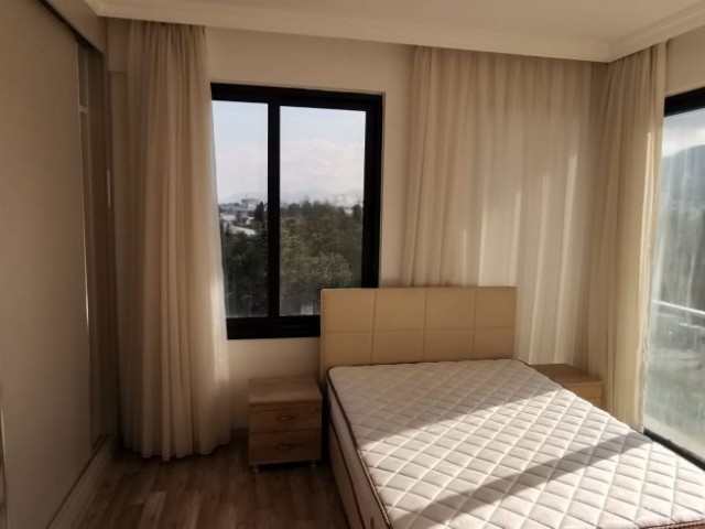 GIRNE MERKEZ´DE 2 YATAK ODALI DAİRE