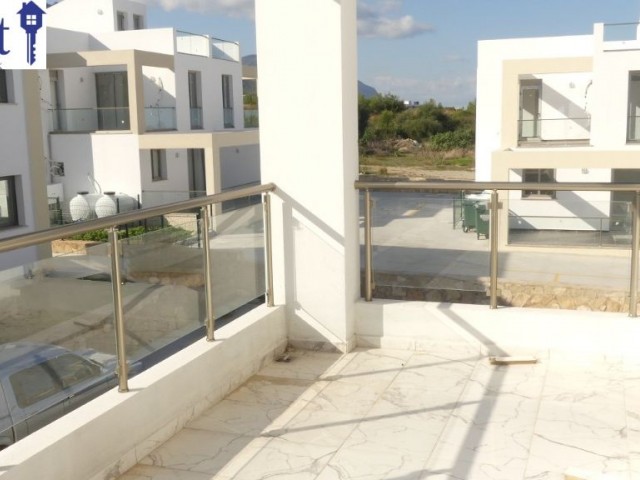 FOR RENT, BRAND NEW, 2-BEDROOM APARTMENT AND   ROOF TERRACE WITH STUNNING VIEWS.