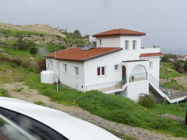 Villa Kaufen in Karşıyaka, Kyrenia