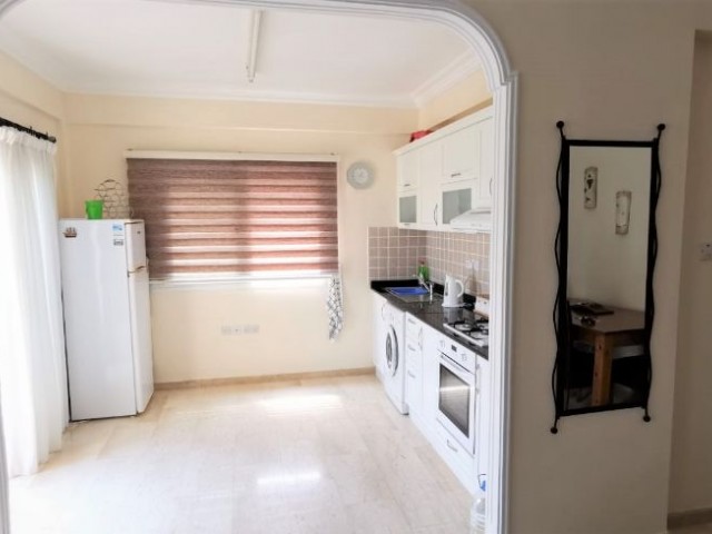 FOR RENT, STUNNING 2 BEDROOM APARTMENT WITH A COMMUNAL POOL ON A FABULOUS SITE IN LAPTA