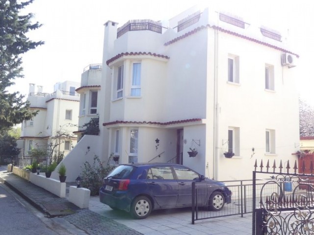 FOR SALE, IDEAL FAMILY HOME OR INVESTMENT, SEMI DETACHED VILLA IN KARAOGLANOGLU