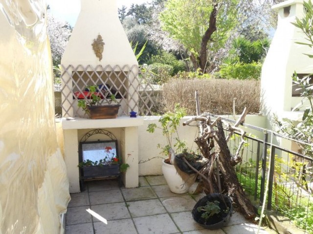 FOR SALE, IDEAL FAMILY HOME OR INVESTMENT, SEMI DETACHED VILLA IN KARAOGLANOGLU