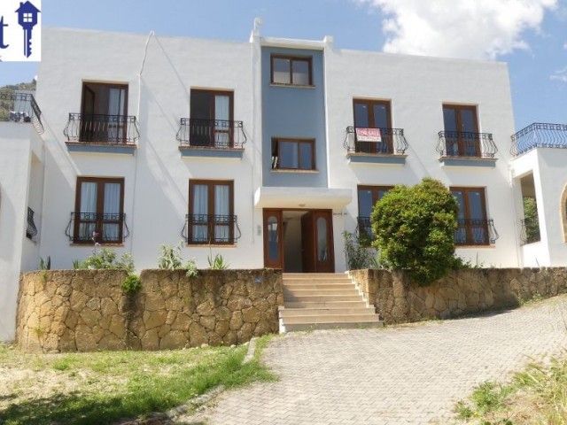 FOR RENT, SPACIOUS, 3 BEDROOM APARTMENT WITH STUNNING VIEWS IN ALSANCAK.