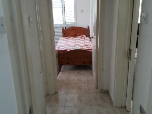 ZENTRUM VON KYRENIA DE 2 + 1 DAIRE ** 