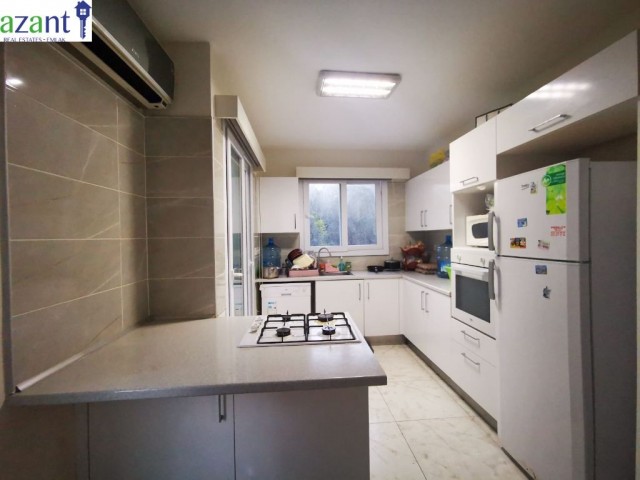 2 Bedroom Apartment for sale in Kyrenia Centre 