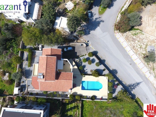 STUNNING 4 BEDROOM VILLA WITH POOL IN ZEYTINLIK