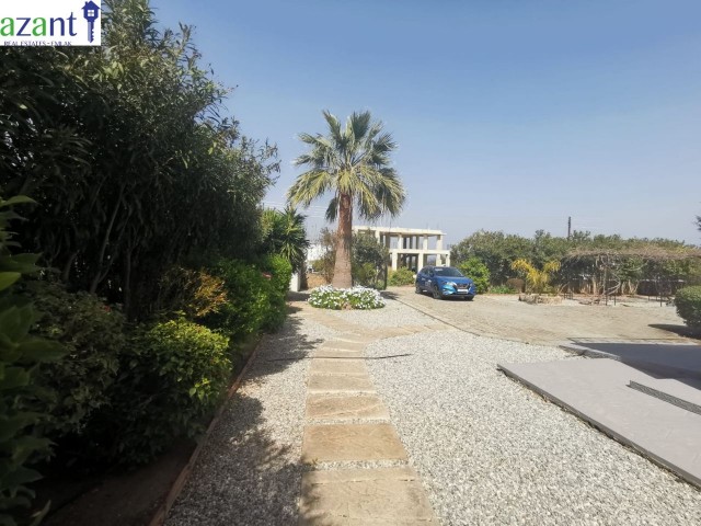 BEAUTIFUL 3 BEDROOM VILLA IN ALSANCAK 