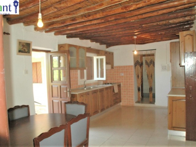 2 BEDROOM VILLAGE HOUSE WITH GARDEN IN KARAAGAC