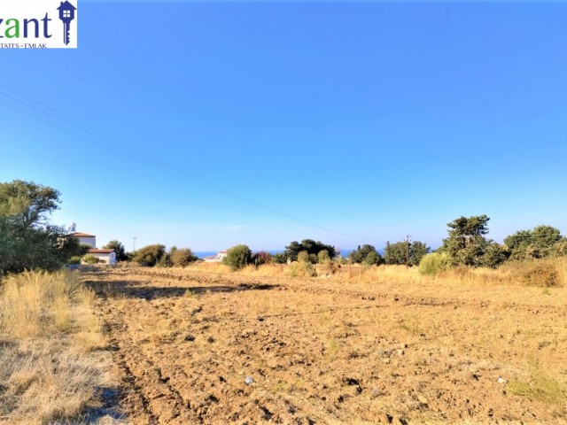 LAND WITH SEA VIEW IN KARSIYAKA