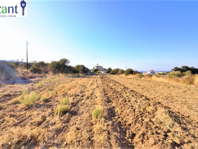 LAND WITH SEA VIEW IN KARSIYAKA