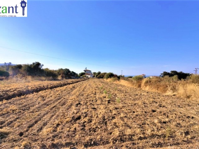 LAND WITH SEA VIEW IN KARSIYAKA