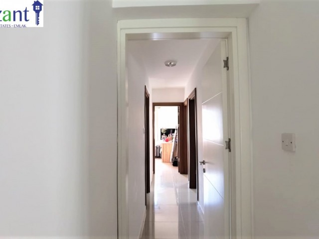 GİRNE´DE 3 YATAK ODALI MODERN DAİRE